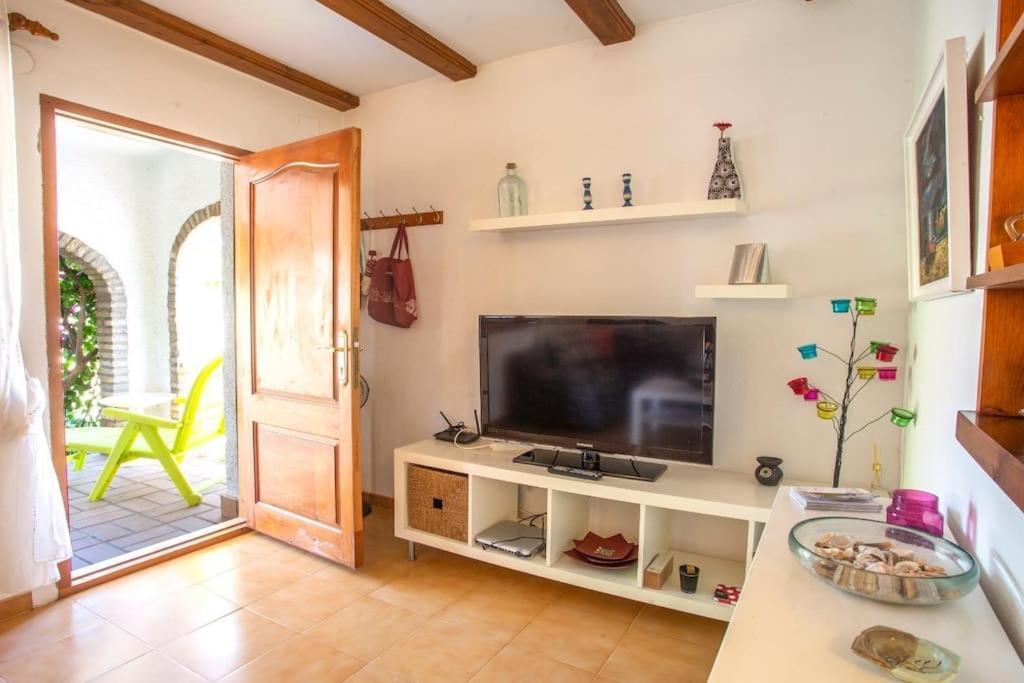 Casa En Denia Con Piscina Y Jardin Apartman Kültér fotó